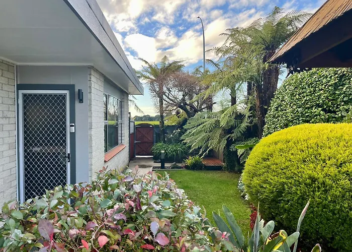 In Prime Location House With And Sauna Pensión Rotorua