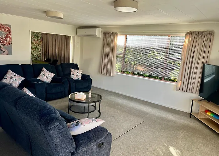 In Prime Location House With And Sauna 4* Rotorua